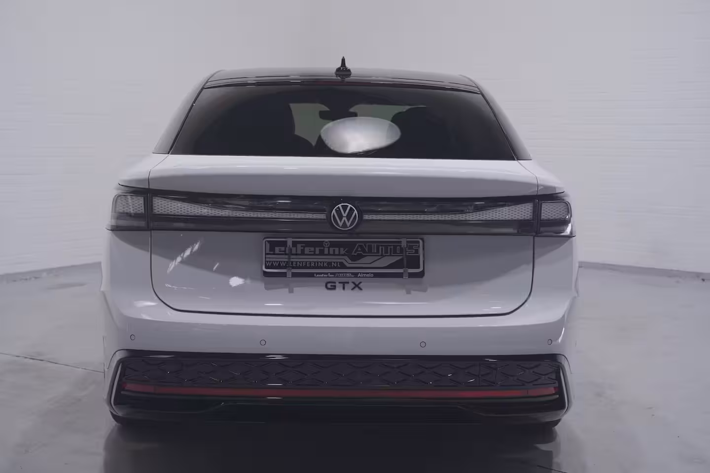 Volkswagen ID.7 GTX 86KWh 4Motion SOH 97% Head-Up Display Navi Apple Carplay Achteruitrijcamera 20"-lmv St