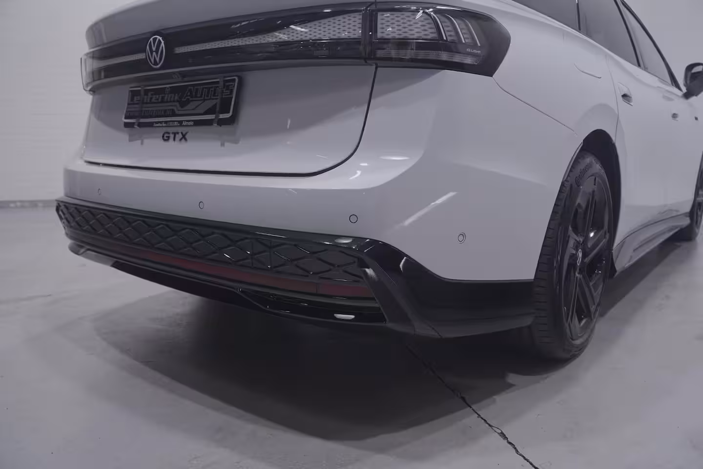 Volkswagen ID.7 GTX 86KWh 4Motion SOH 97% Head-Up Display Navi Apple Carplay Achteruitrijcamera 20"-lmv St