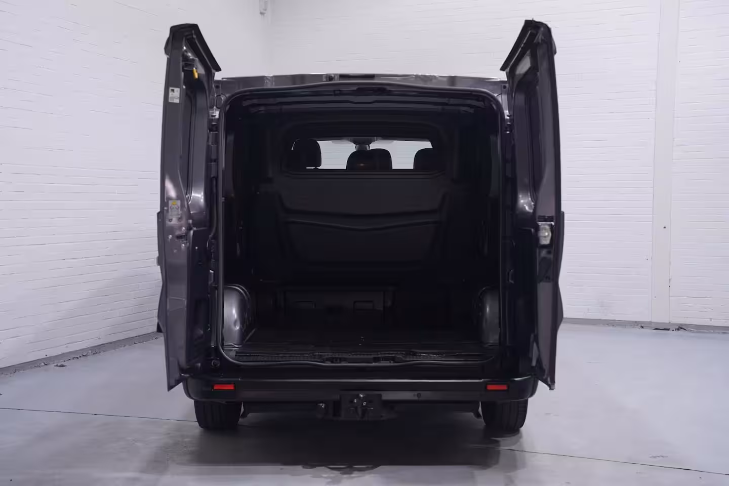 Renault Trafic 1.6 dCi 125 pk Dubbel Cabine L2 Navi, Trekhaak Airco ECC, Cruise Control, Slechts 117 dkm,