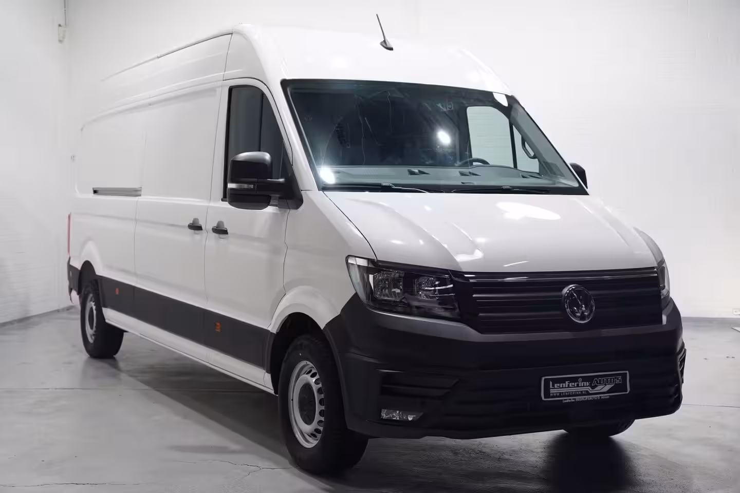 Volkswagen Crafter 2.0 TDI 140 pk L4H3 Airco, Cruise Control Geveerde Stoel, PDC V+A, 3-Zits, Nieuw ongebruik