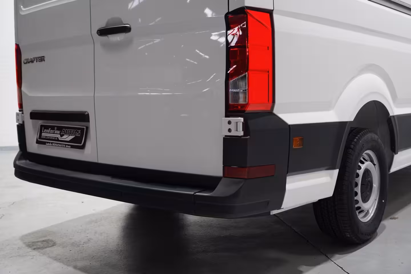Volkswagen Crafter 2.0 TDI 140 pk L4H3 Airco, Cruise Control Geveerde Stoel, PDC V+A, 3-Zits, Nieuw ongebruik