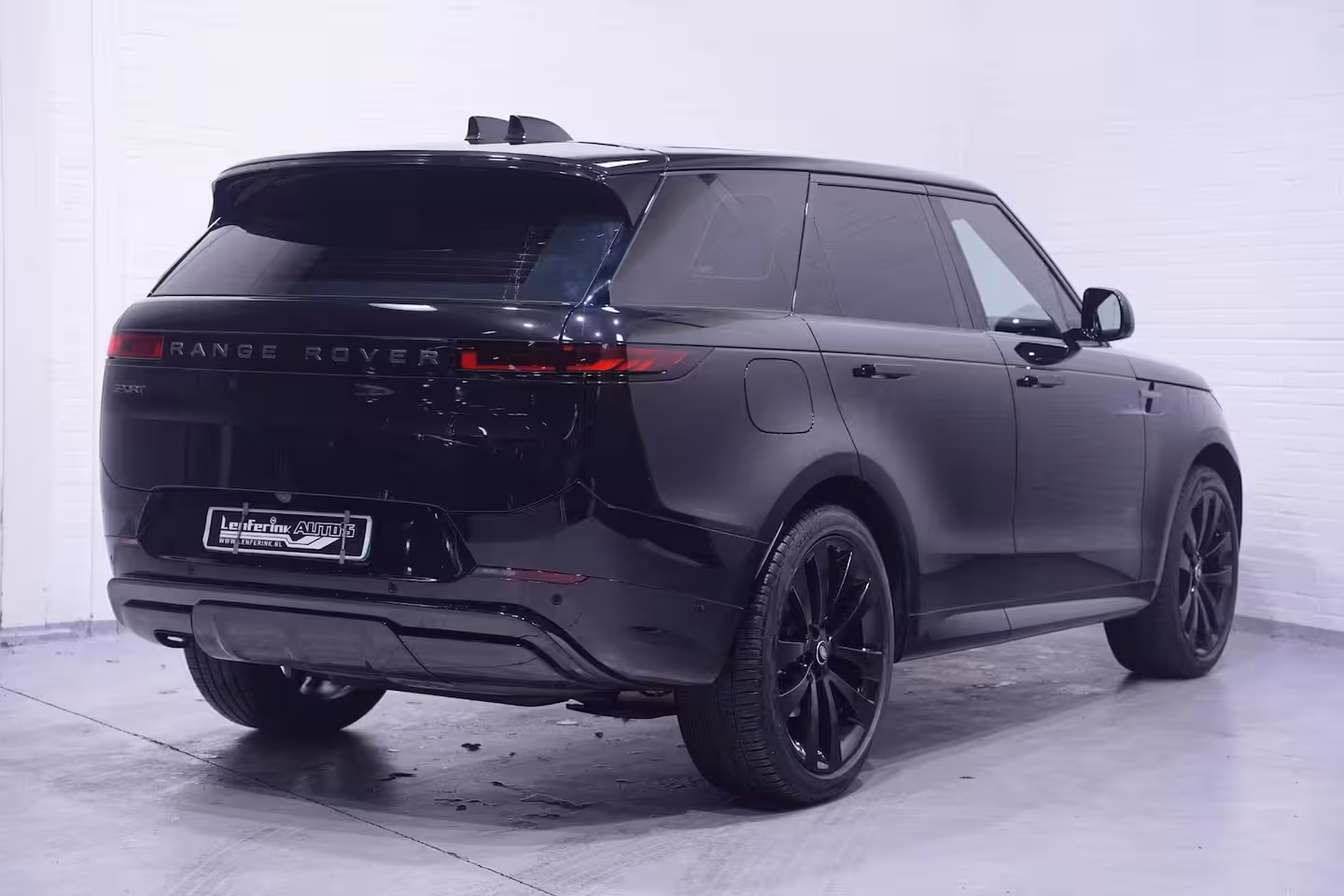Land Rover Range Rover Sport D300 Dynamic SE Grijs Kenteken 2p Leder Bruin, 360 Camera, Navi, LED, Adapt. Cruise