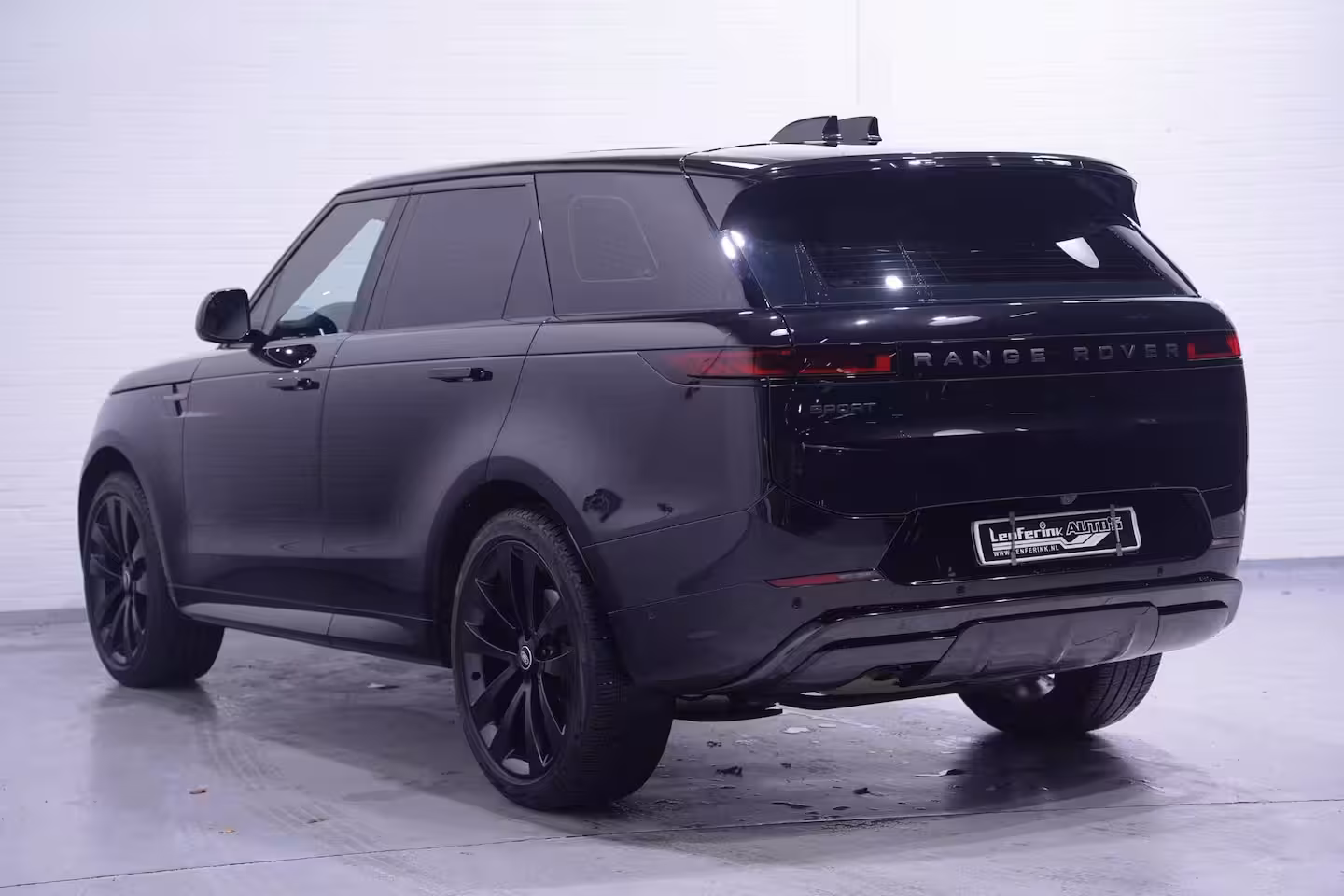Land Rover Range Rover Sport D300 Dynamic SE Grijs Kenteken 2p Leder Bruin, 360 Camera, Navi, LED, Adapt. Cruise