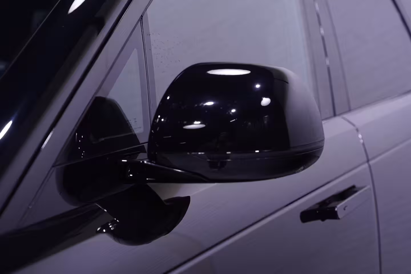 Land Rover Range Rover Sport D300 Dynamic SE Grijs Kenteken 2p Leder Bruin, 360 Camera, Navi, LED, Adapt. Cruise