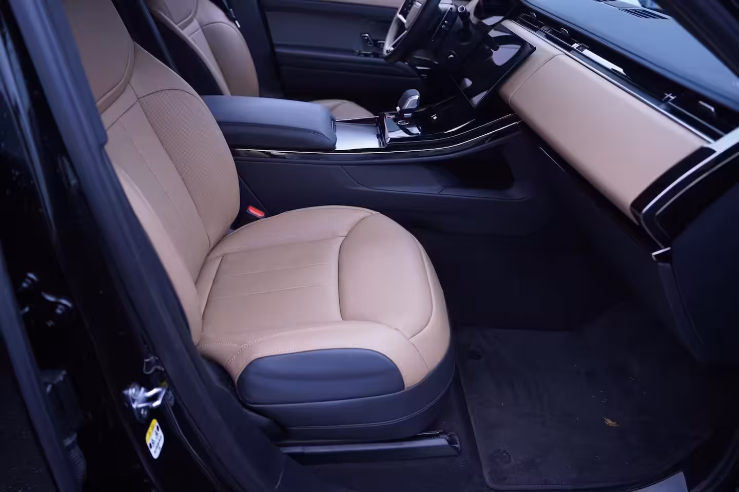 Land Rover Range Rover Sport D300 Dynamic SE Grijs Kenteken 2p Leder Bruin, 360 Camera, Navi, LED, Adapt. Cruise