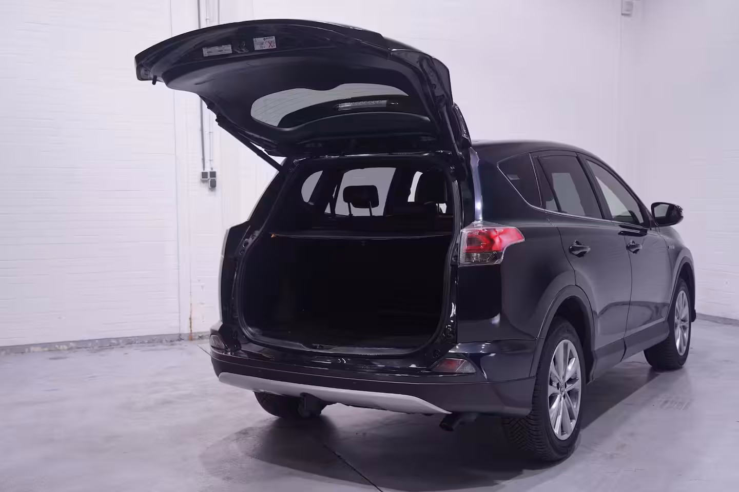 Toyota RAV4 2.5 Hybrid AWD Dynamic navigatie lederen-bekleding LED cruise-controlle electrische-achter