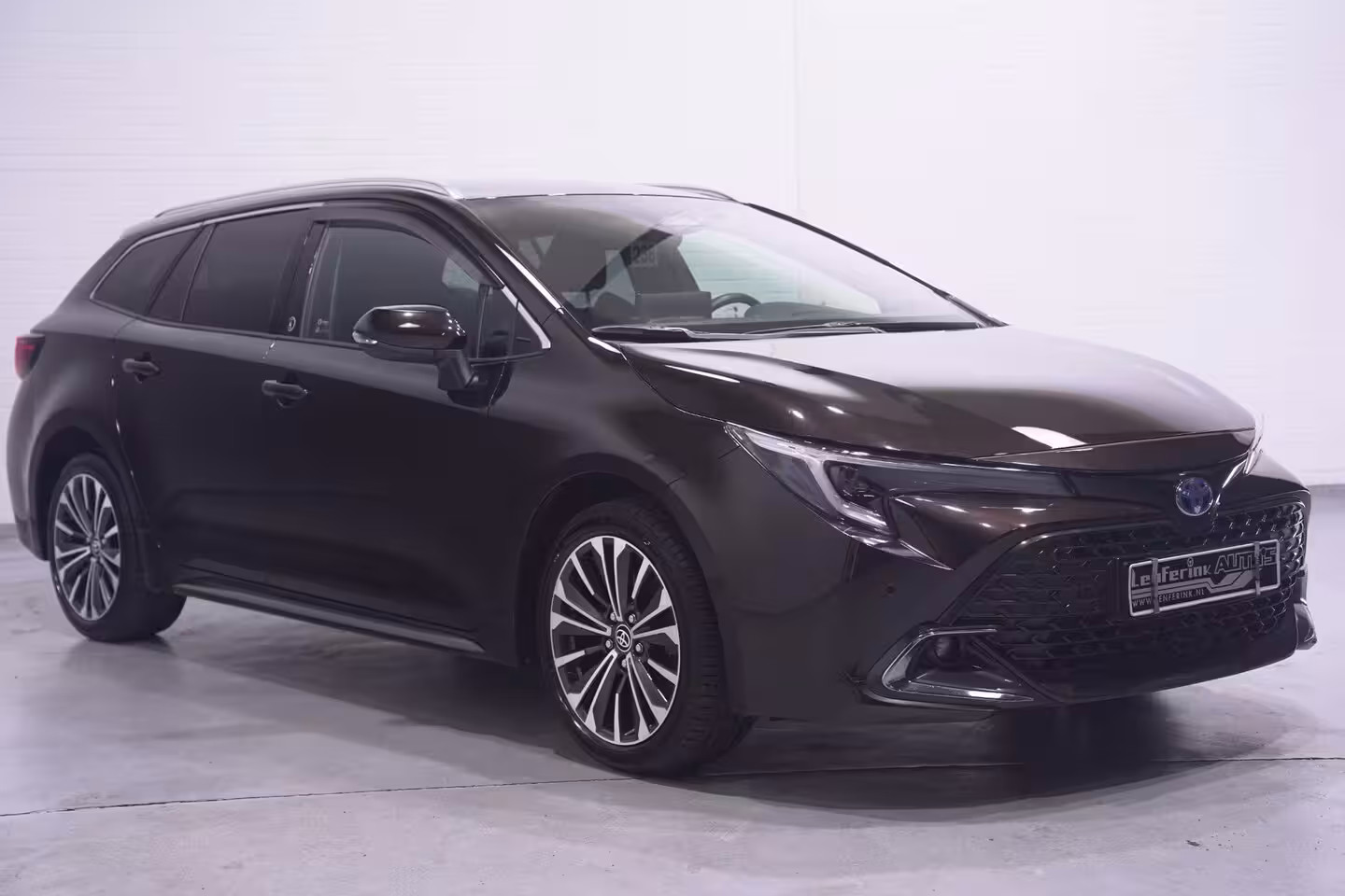 Toyota Corolla Touring Sports Hybrid 200 Business Plus navigatie camera stoel/stuur-verwarming half-lederen bekleding ap