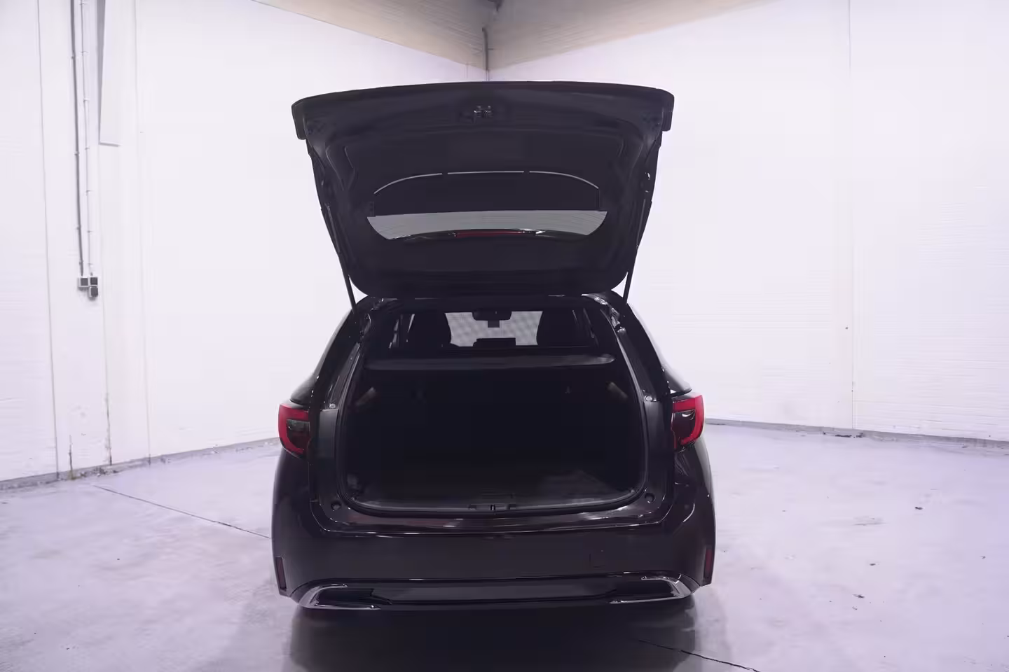 Toyota Corolla Touring Sports Hybrid 200 Business Plus navigatie camera stoel/stuur-verwarming half-lederen bekleding ap