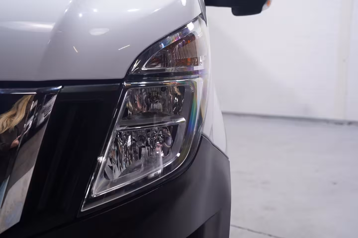 Renault Master 2.3 DCi 163 pk Bakwagen met Laadklep Navi, Airco Apple Carplay, Dakspoiler, Cruise Control