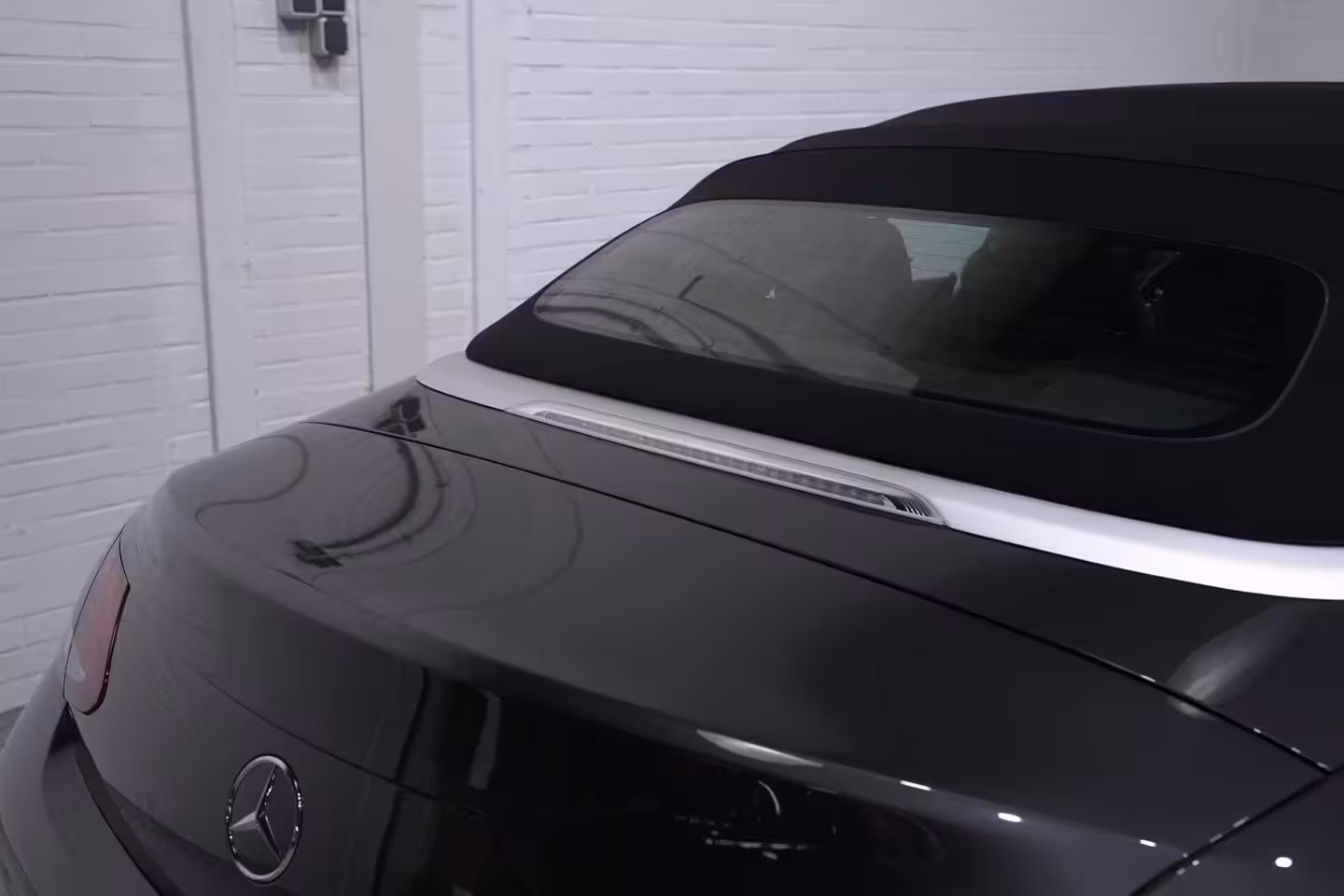 Mercedes-Benz C-klasse Cabrio 180 AMG Line AMG Styling Camera lederen-bekleding Apple Carplay digi-dashboard 18"-lmv spo