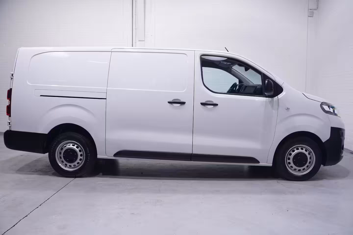 Fiat Scudo 1.5 Multijet 102 pk L3 Airco, Apple Carplay Cruise control, Laadruimte Pakket, PDC achter,