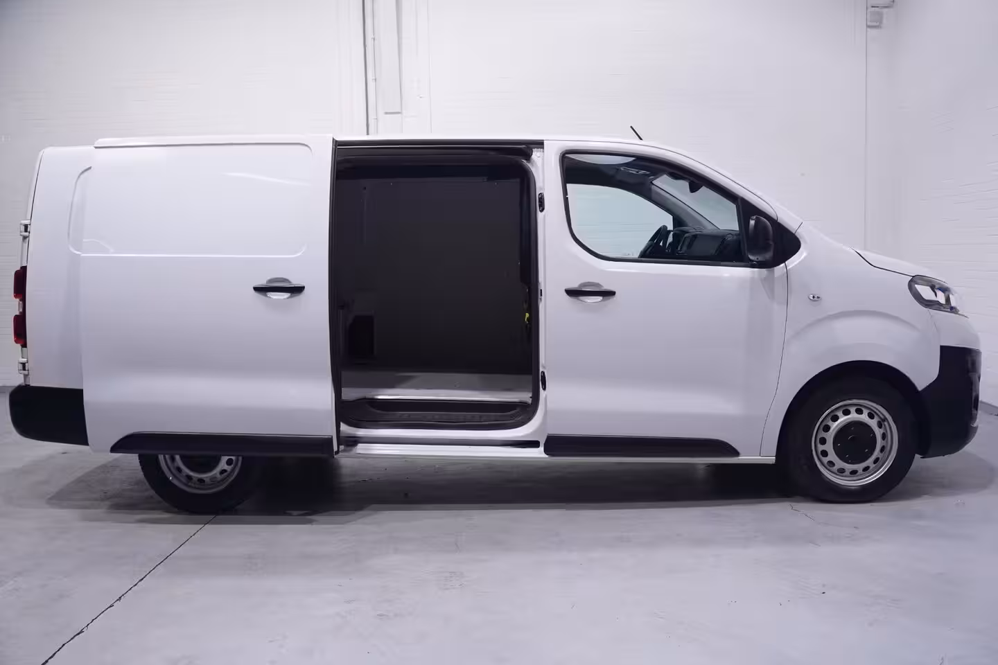 Fiat Scudo 1.5 Multijet 102 pk L3 Airco, Apple Carplay Cruise control, Laadruimte Pakket, PDC achter,