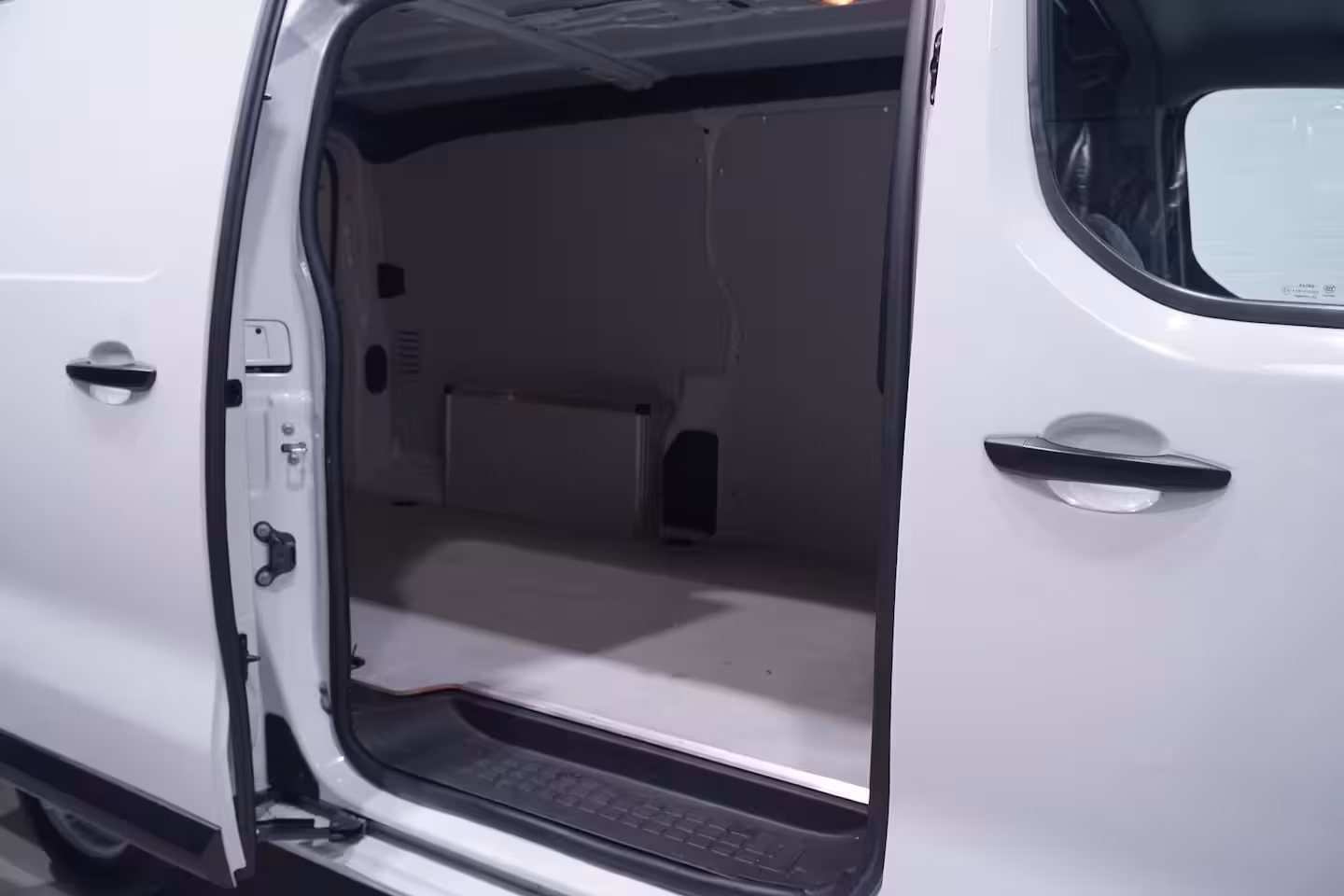 Fiat Scudo 1.5 Multijet 102 pk L3 Airco, Apple Carplay Cruise control, Laadruimte Pakket, PDC achter,