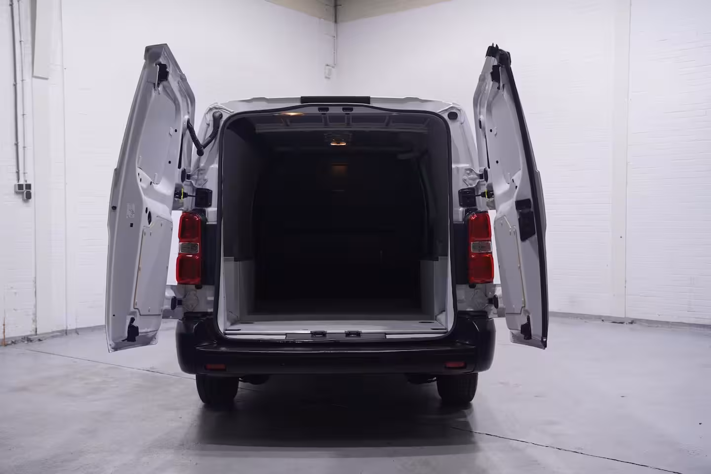 Fiat Scudo 1.5 Multijet 102 pk L3 Airco, Apple Carplay Cruise control, Laadruimte Pakket, PDC achter,