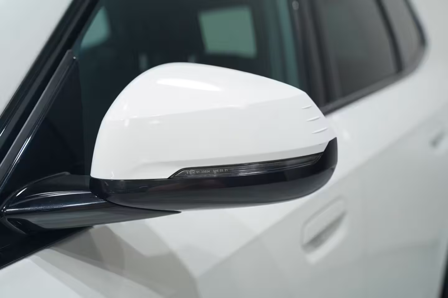 BMW X1 sDrive20i M Sport Panodak Led koplampen Camera Shadowline Stuur- en stoelverwarming 19 Inc