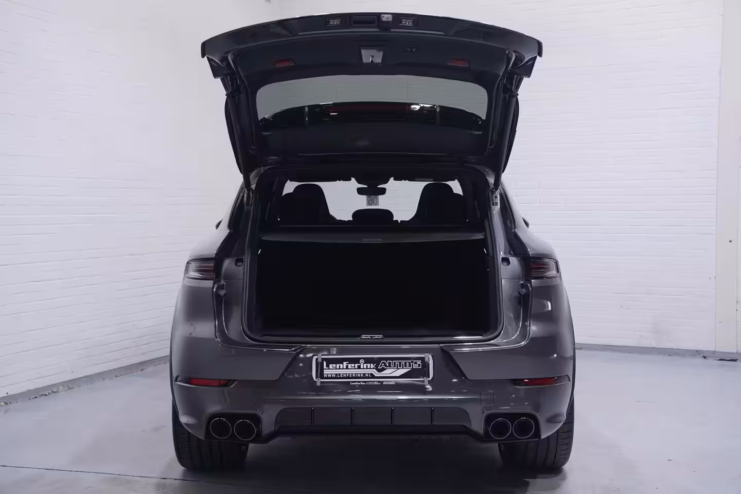 Porsche Cayenne 4.0 V8 S ex bpm. pano-dak soft-close sportuitlaat luchtvering(PASM) electr.trekhaak stoelv