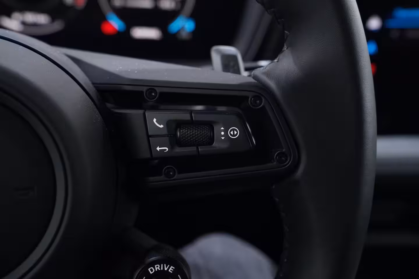 Porsche Cayenne 4.0 V8 S ex bpm. pano-dak soft-close sportuitlaat luchtvering(PASM) electr.trekhaak stoelv