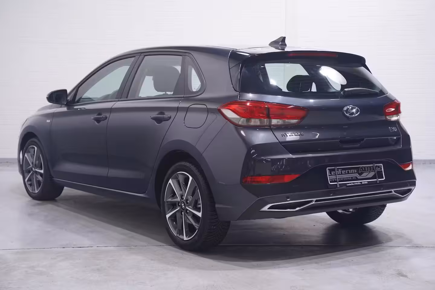 Hyundai i30 1.0 T-GDi MHEV Comfort Smart Apple Carplay Navi Airco Achteruitrijcamera Stuur/Stoelverwar