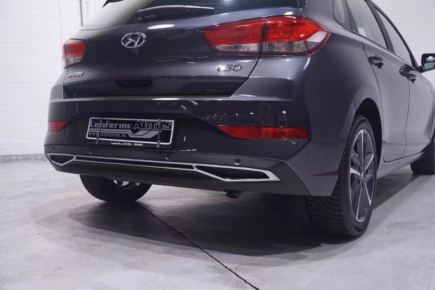 Hyundai i30 1.0 T-GDi MHEV Comfort Smart Apple Carplay Navi Airco Achteruitrijcamera Stuur/Stoelverwar