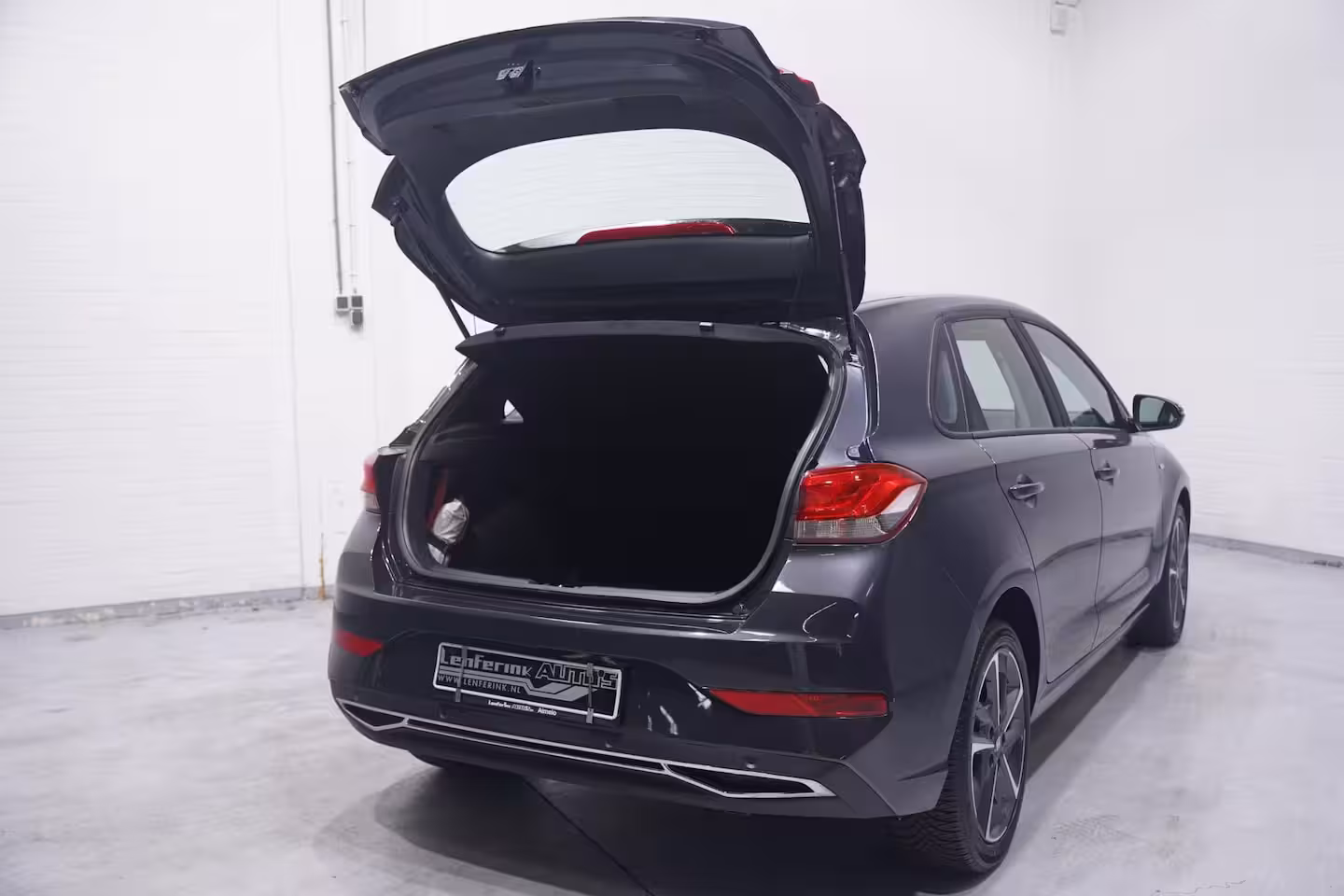 Hyundai i30 1.0 T-GDi MHEV Comfort Smart Apple Carplay Navi Airco Achteruitrijcamera Stuur/Stoelverwar