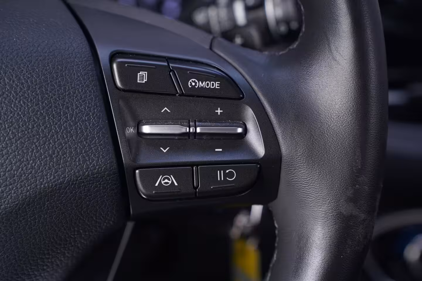 Hyundai i30 1.0 T-GDi MHEV Comfort Smart Apple Carplay Navi Airco Achteruitrijcamera Stuur/Stoelverwar
