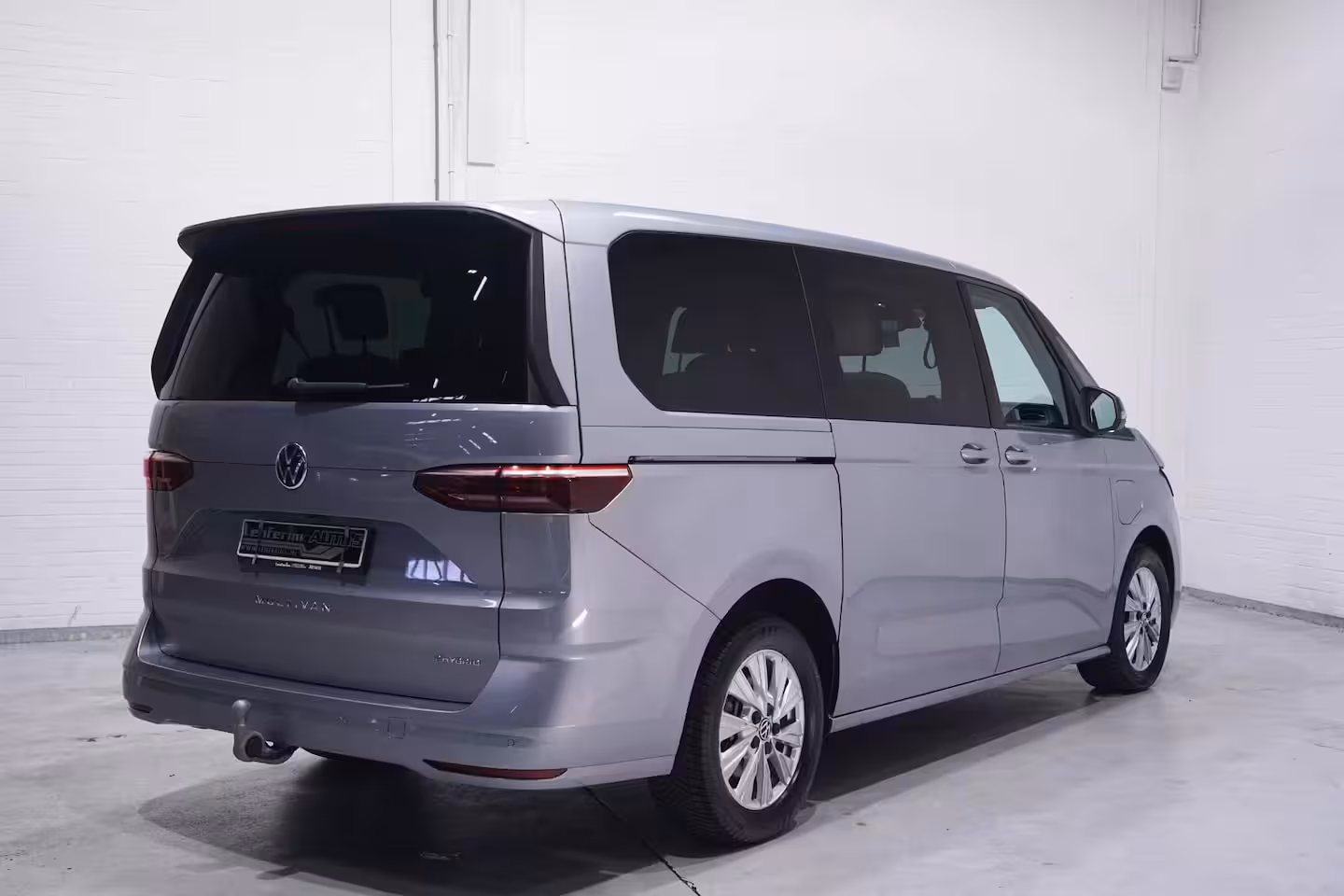 Volkswagen Multivan 1.4 eHybrid L2H1 Style NAP SOH 100% Iq Light Panodak Trekhaak Apple Carplay Camera