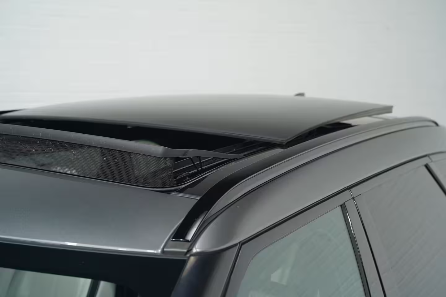 Land Rover Range Rover Velar 300D 3.0 V6 D300 R-Dynamic R-Dynamic Luchtvering stoelen electrisch bedienbaar L-memory pr