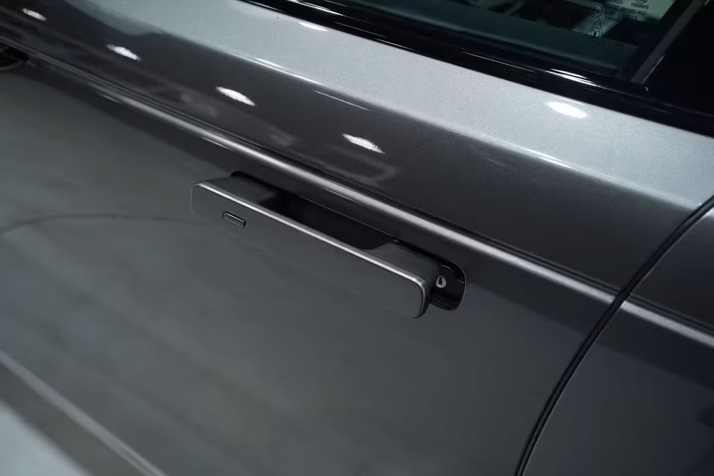 Land Rover Range Rover Velar 300D 3.0 V6 D300 R-Dynamic R-Dynamic Luchtvering stoelen electrisch bedienbaar L-memory pr