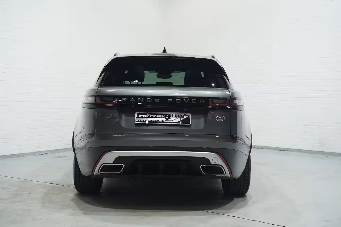Land Rover Range Rover Velar 300D 3.0 V6 D300 R-Dynamic R-Dynamic Luchtvering stoelen electrisch bedienbaar L-memory pr