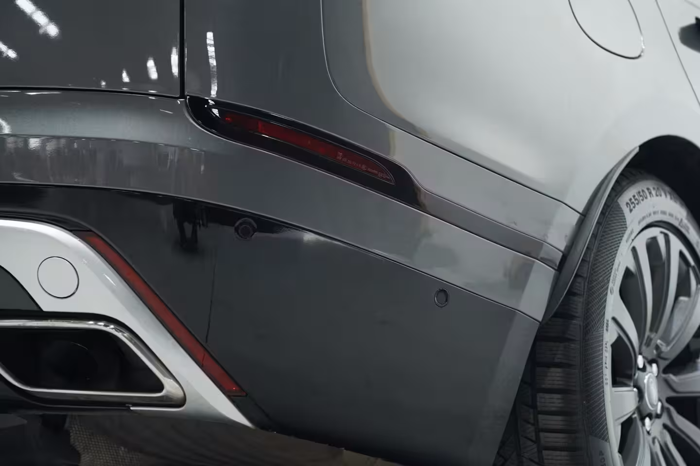 Land Rover Range Rover Velar 300D 3.0 V6 D300 R-Dynamic R-Dynamic Luchtvering stoelen electrisch bedienbaar L-memory pr