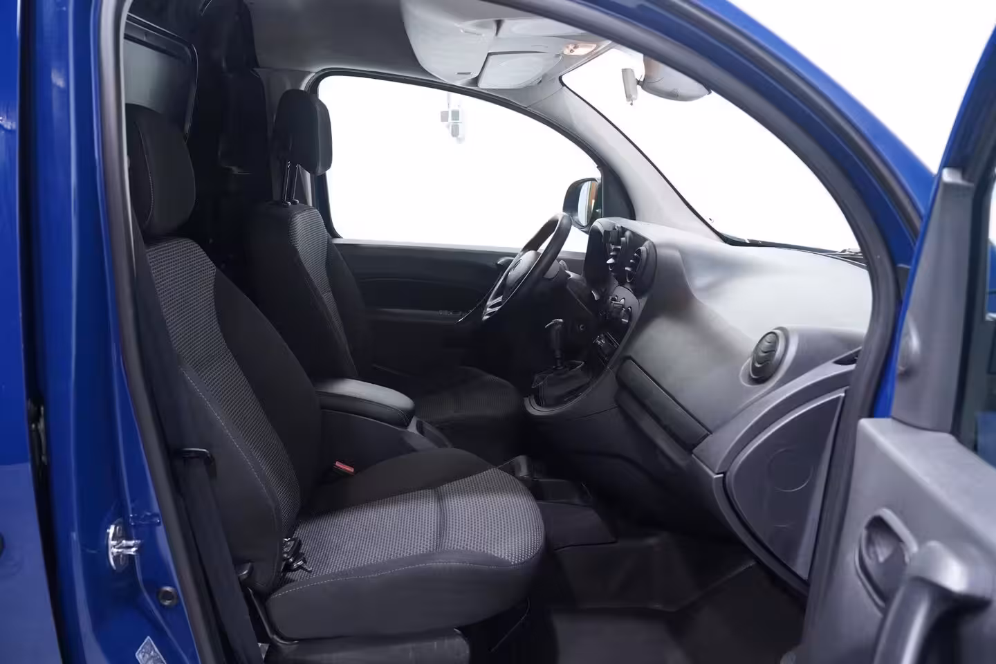 Mercedes-Benz Citan 111 CDI 110 pk Ambition Airco, Cruise Control PDC achter, APK 10-2027