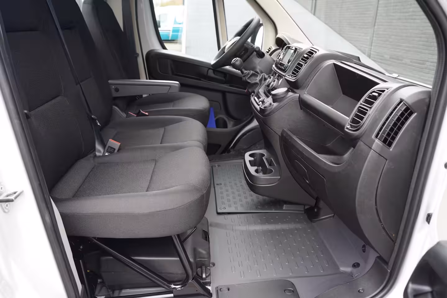 Fiat Ducato 2.2 MJet 140 pk L4 Pick Up / Open Laadbak Airco, Cruise Control, 3-Zits, LxBxH 420x202x40