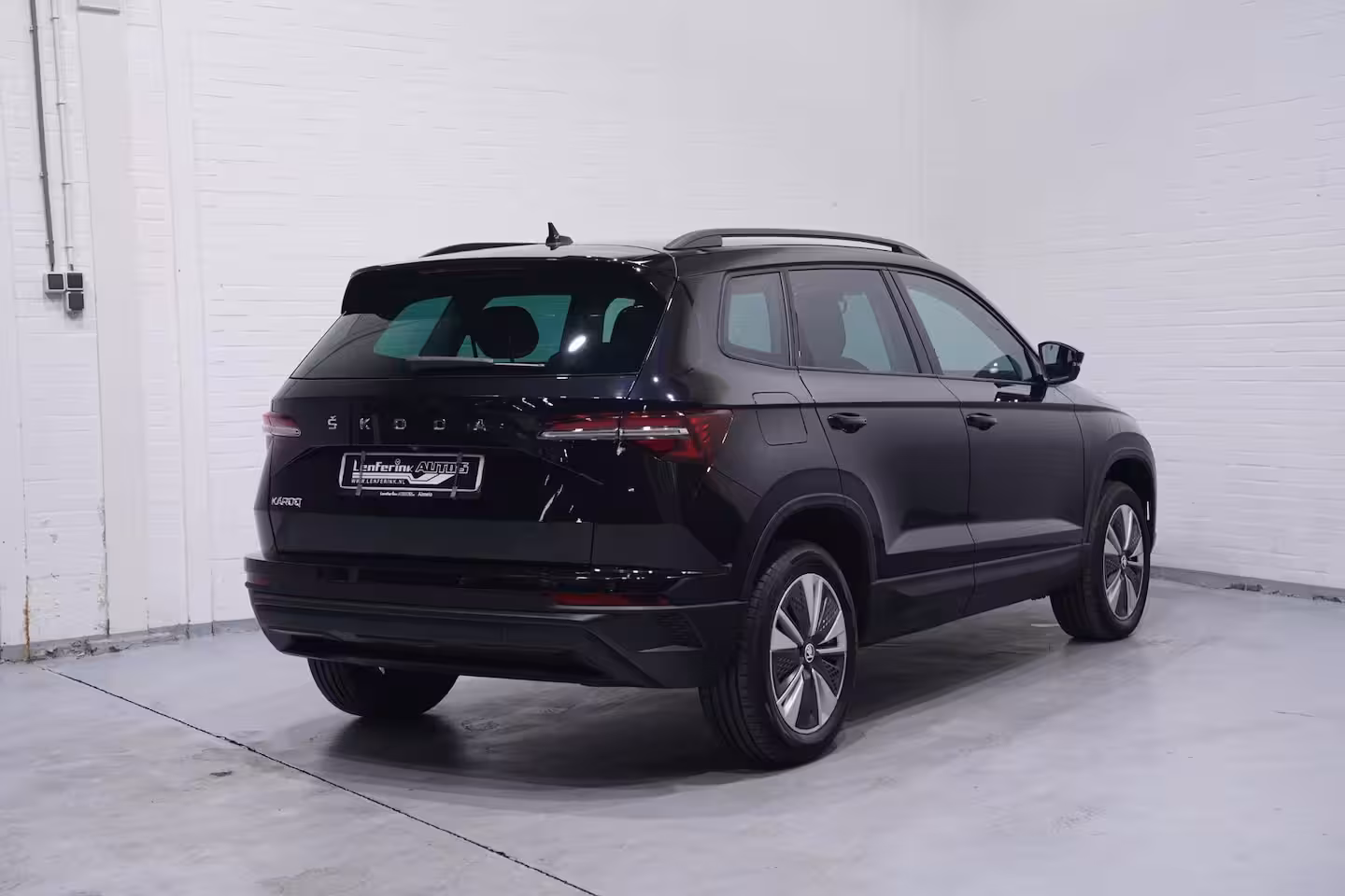Skoda Karoq 1.5 TSI ACT Business Edition Plus NAP Clima Winterpakket Navi Camera PDC v+a Voorruitverwa