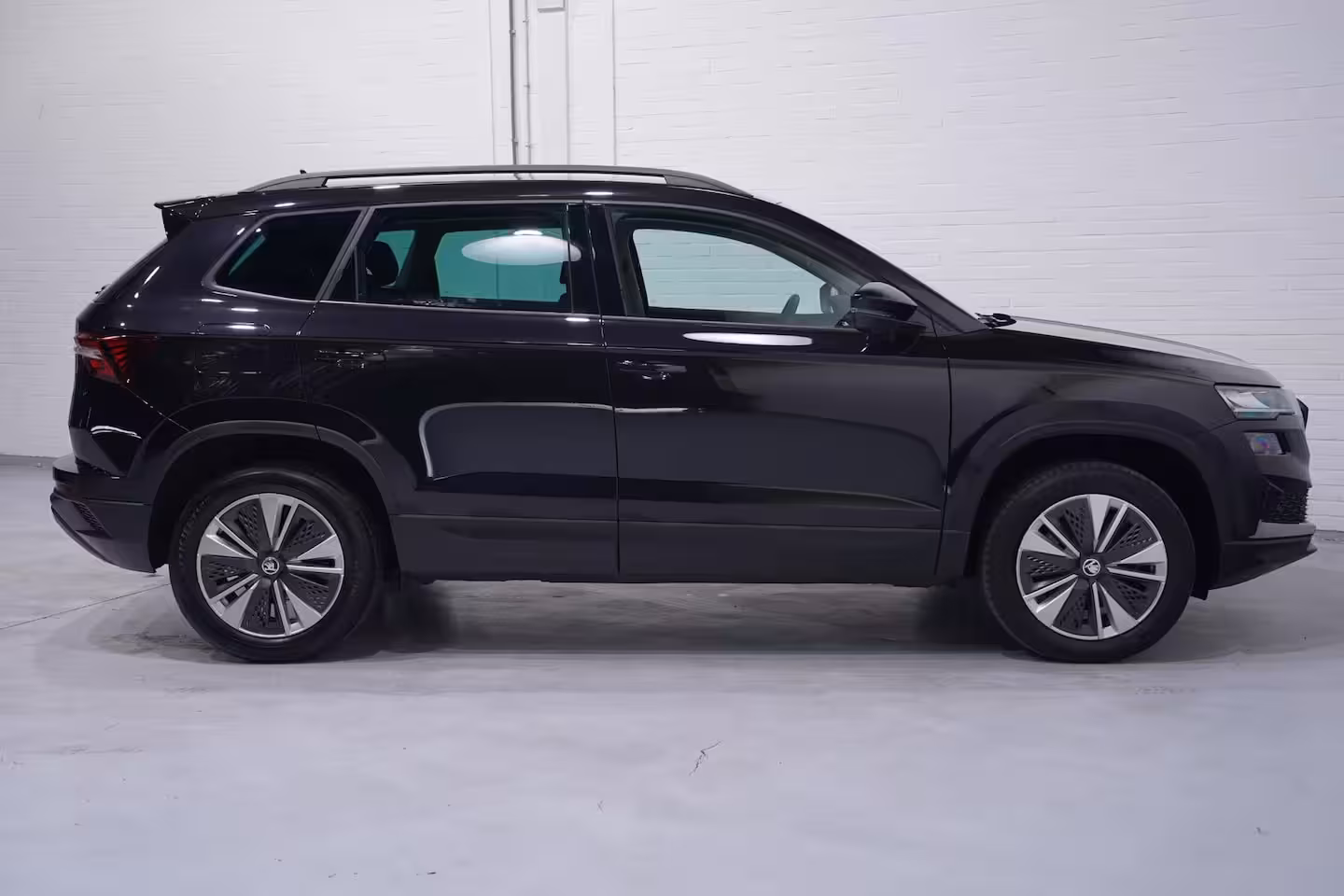 Skoda Karoq 1.5 TSI ACT Business Edition Plus NAP Clima Winterpakket Navi Camera PDC v+a Voorruitverwa