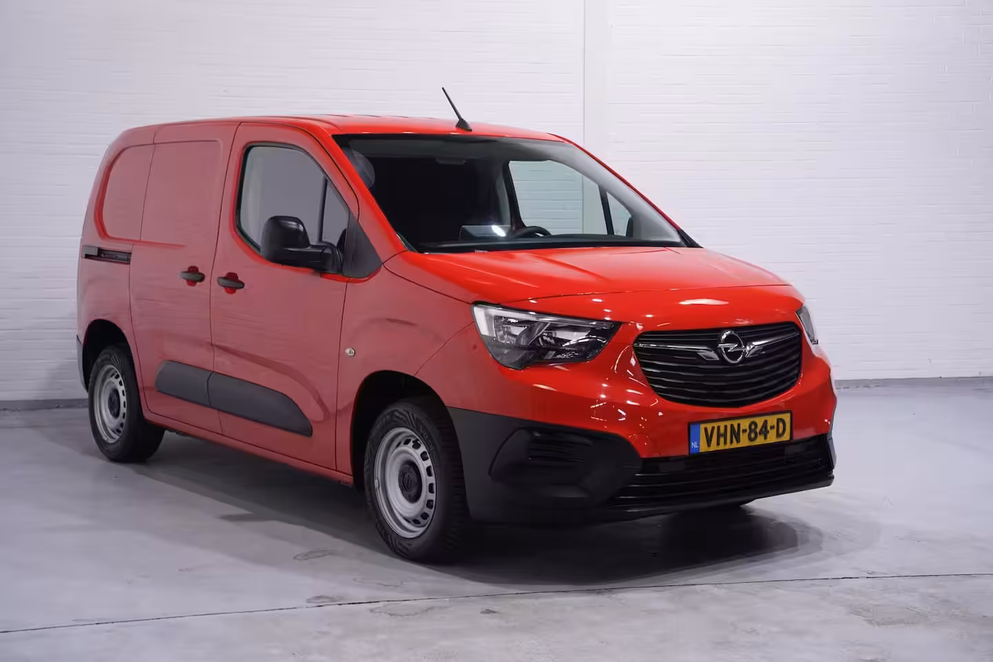 Opel Combo 1.5D 102 pk L1H1 Edition Navi, Airco Cruise Control, NAP, Laadruimte Pakket, PDC achter, 2