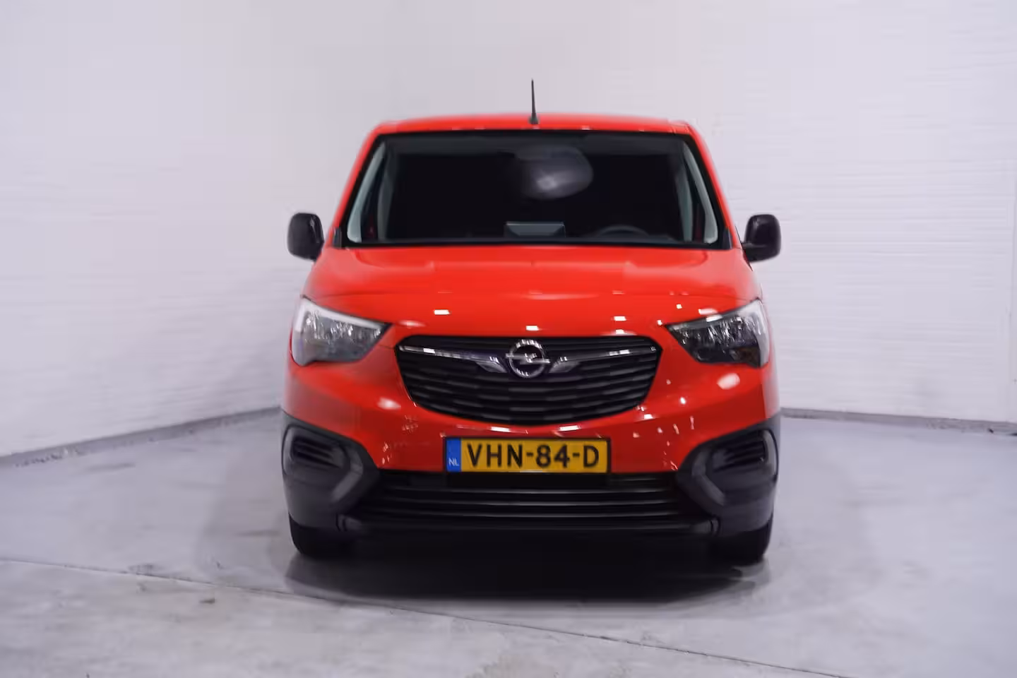 Opel Combo 1.5D 102 pk L1H1 Edition Navi, Airco Cruise Control, NAP, Laadruimte Pakket, PDC achter, 2