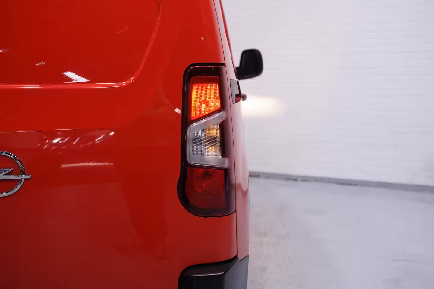Opel Combo 1.5D 102 pk L1H1 Edition Navi, Airco Cruise Control, NAP, Laadruimte Pakket, PDC achter, 2