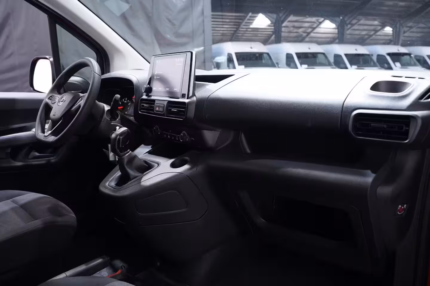 Opel Combo 1.5D 102 pk L1H1 Edition Navi, Airco Cruise Control, NAP, Laadruimte Pakket, PDC achter, 2