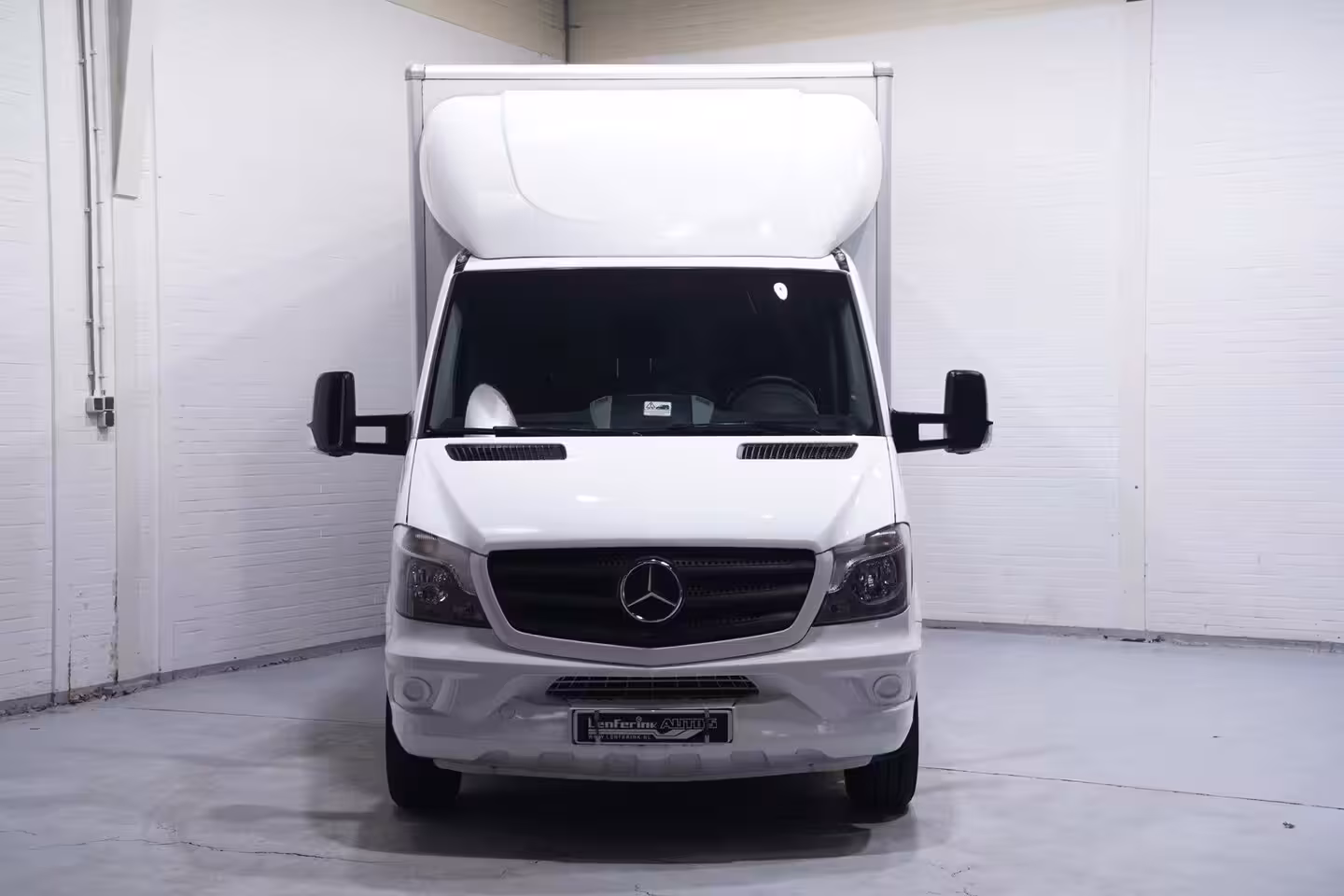 Mercedes-Benz Sprinter 311 CDI Automaat Bakwagen met Deuren 20M3 Airco, Dakspoiler, LxBxH 430x210x220 cm, NAP, 3