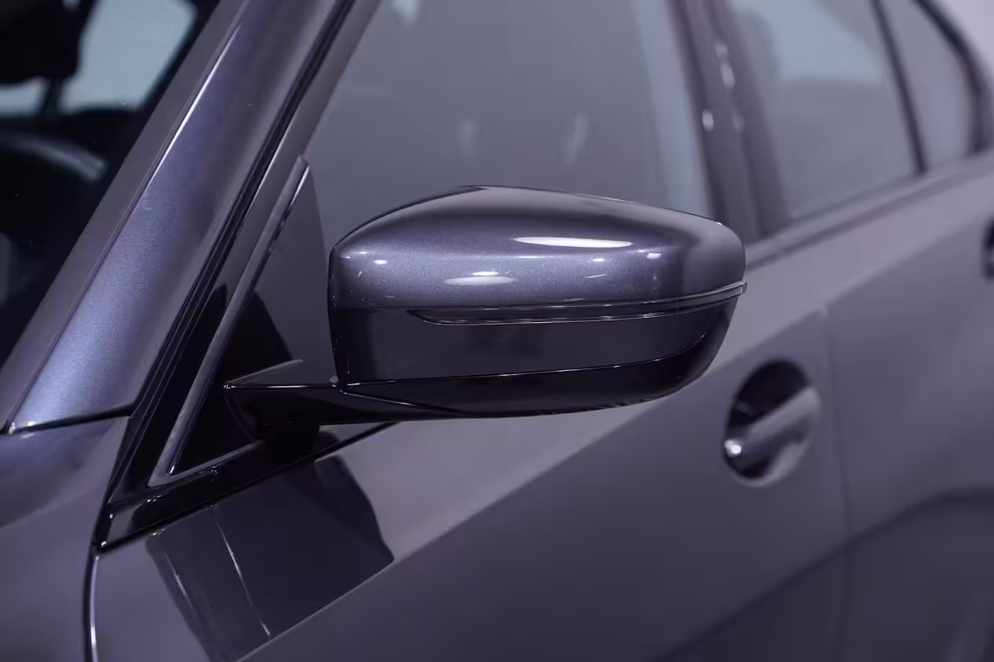 BMW 3-serie 320i Sport Line Led koplampen Apple Carplay Leder Memory Stoelverwarming 1e Eigenaar NAP