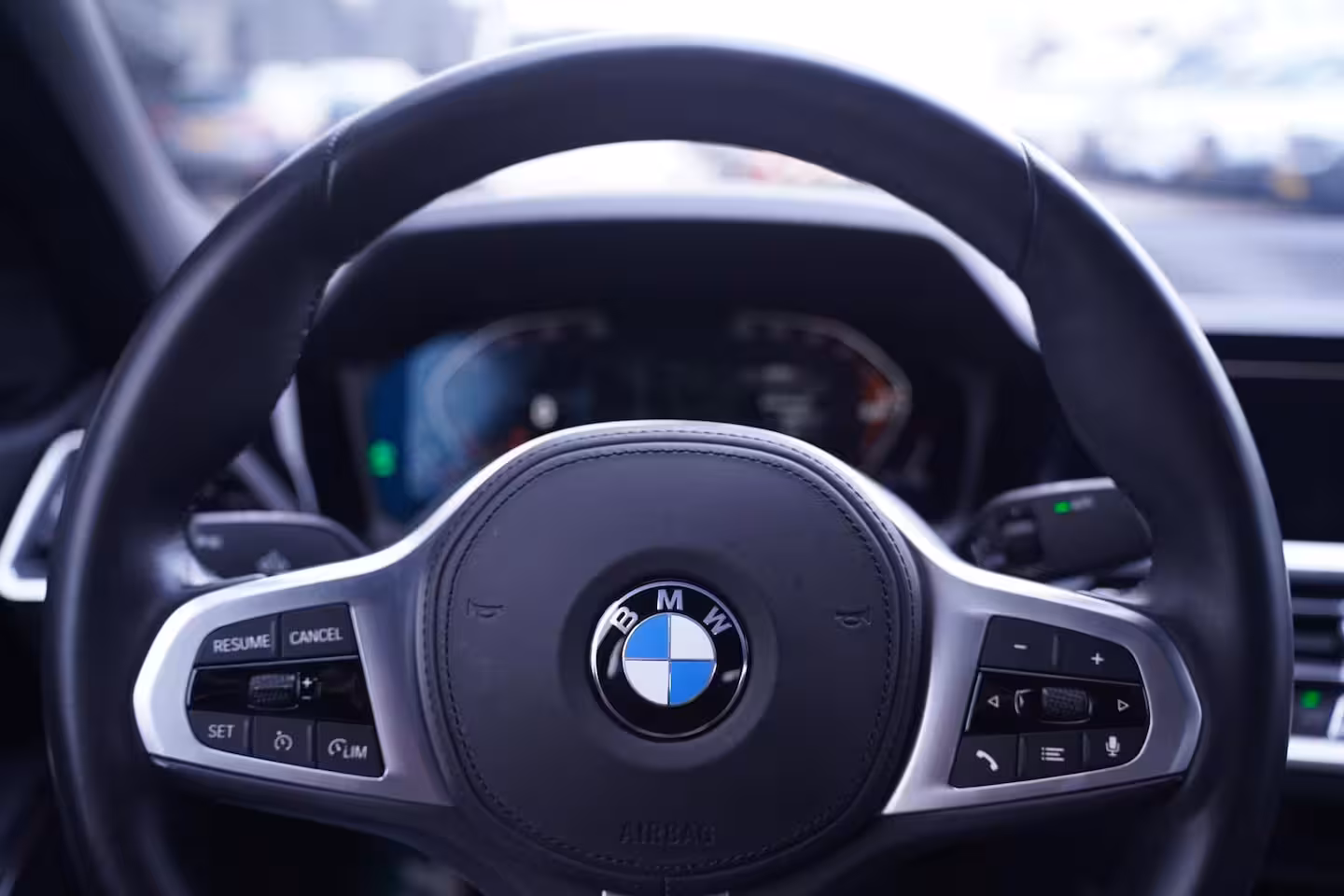 BMW 3-serie 320i Sport Line Led koplampen Apple Carplay Leder Memory Stoelverwarming 1e Eigenaar NAP