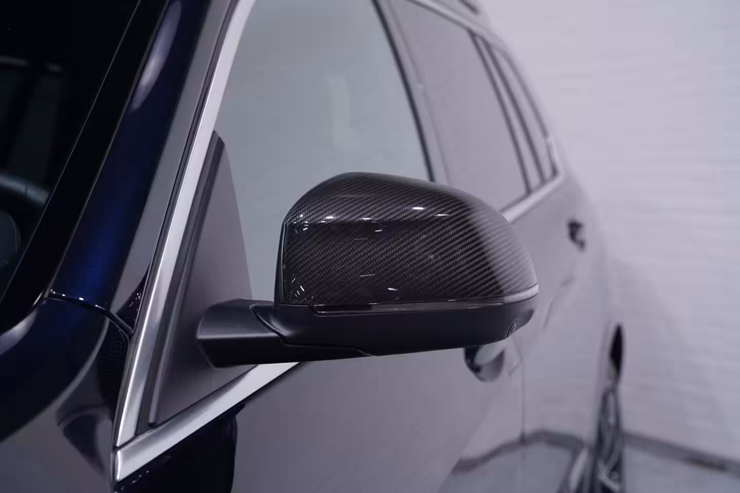 BMW X7 xDrive40i M Sport NAP M Stoelen 7- zits Carbon spiegels Leder dashbord Massage Standverwar