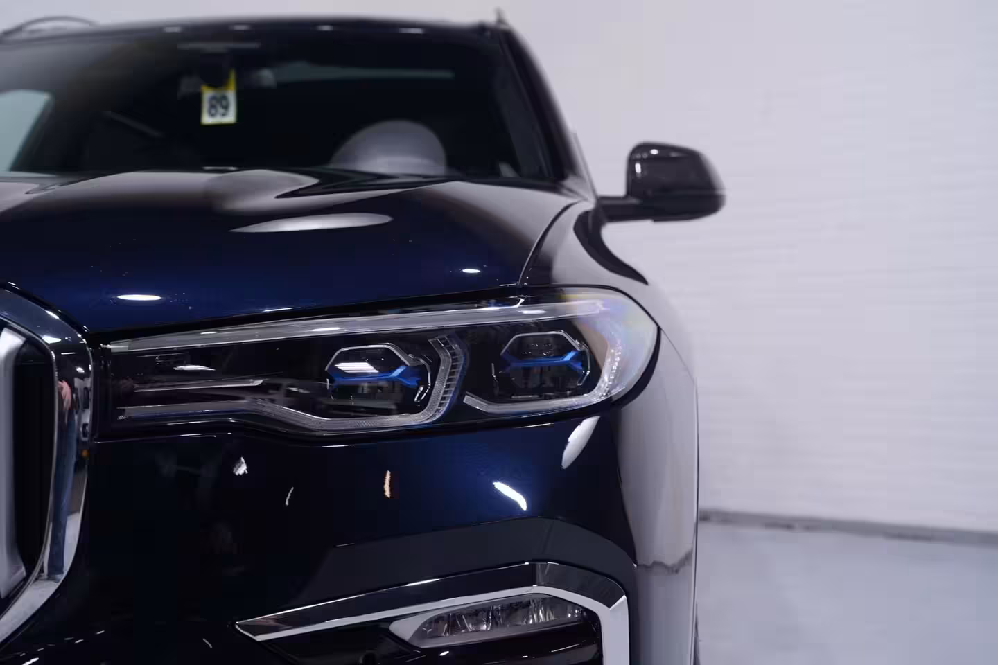 BMW X7 xDrive40i M Sport NAP M Stoelen 7- zits Carbon spiegels Leder dashbord Massage Standverwar