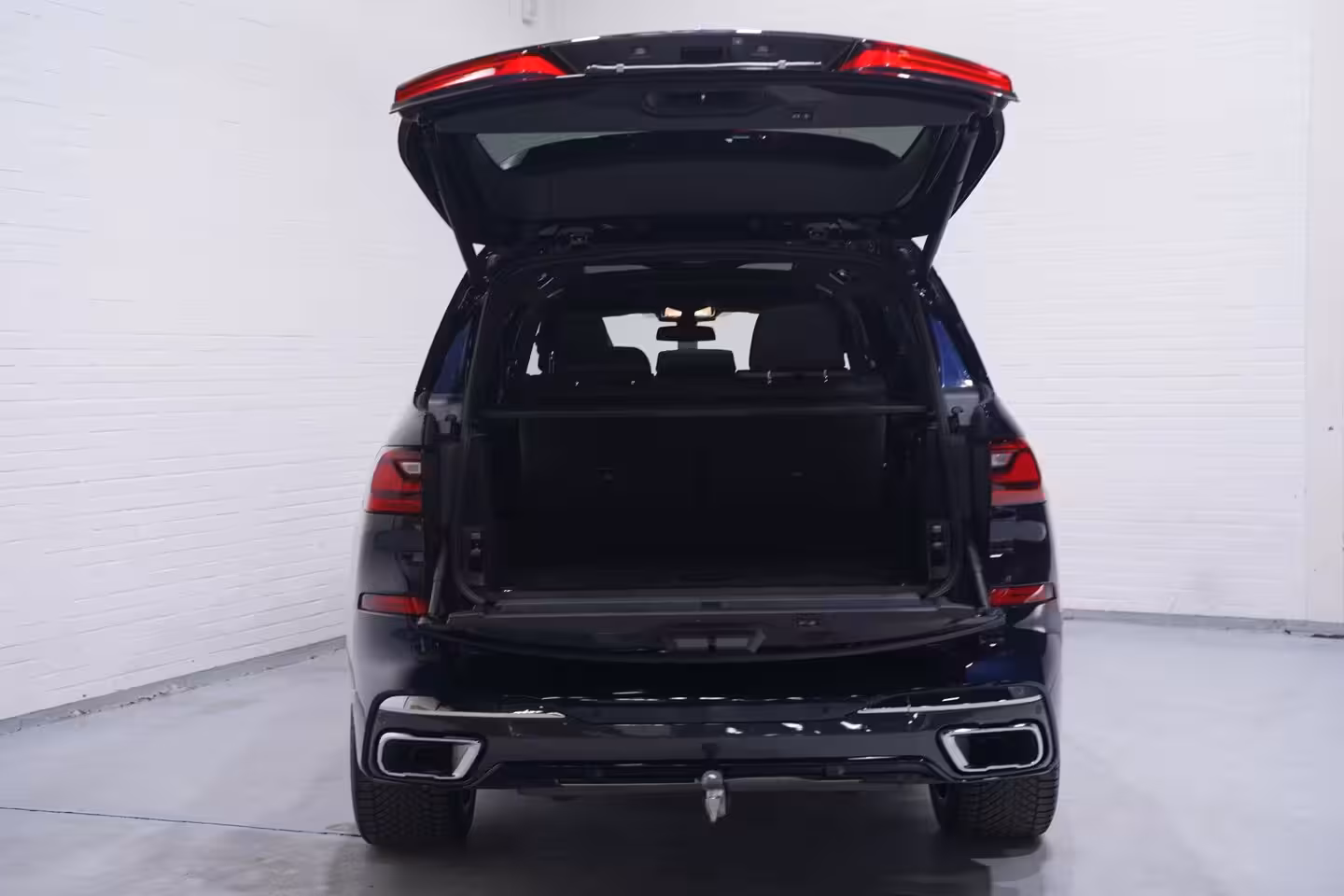 BMW X7 xDrive40i M Sport NAP M Stoelen 7- zits Carbon spiegels Leder dashbord Massage Standverwar