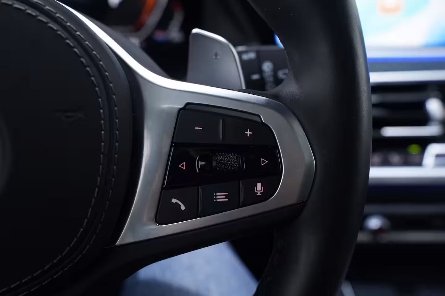 BMW X7 xDrive40i M Sport NAP M Stoelen 7- zits Carbon spiegels Leder dashbord Massage Standverwar
