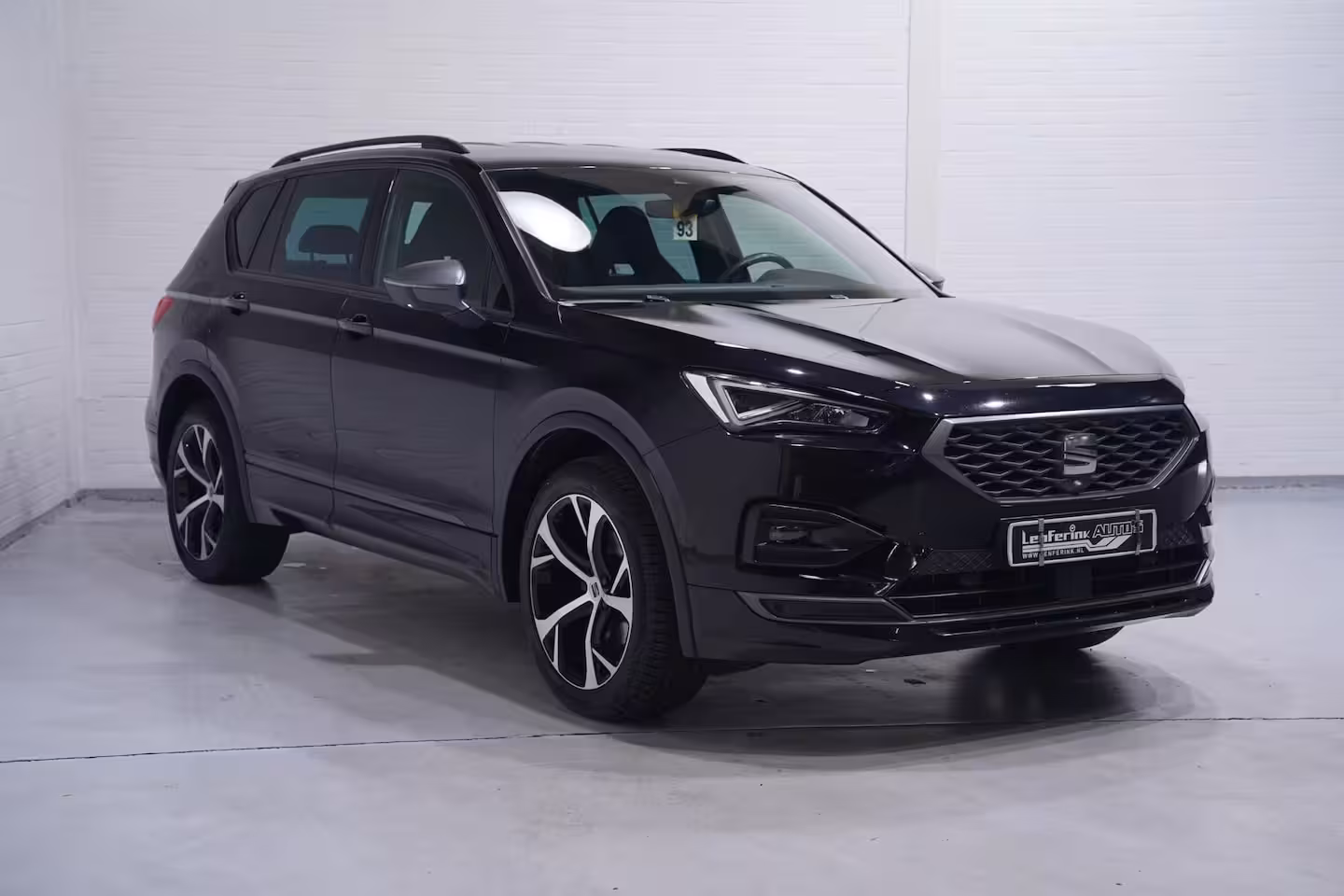 Seat Tarraco 1.5 TSI FR Business Intense NAP Navi Camera Trekhaak Apple/ Android Camera 360 PDC v+a