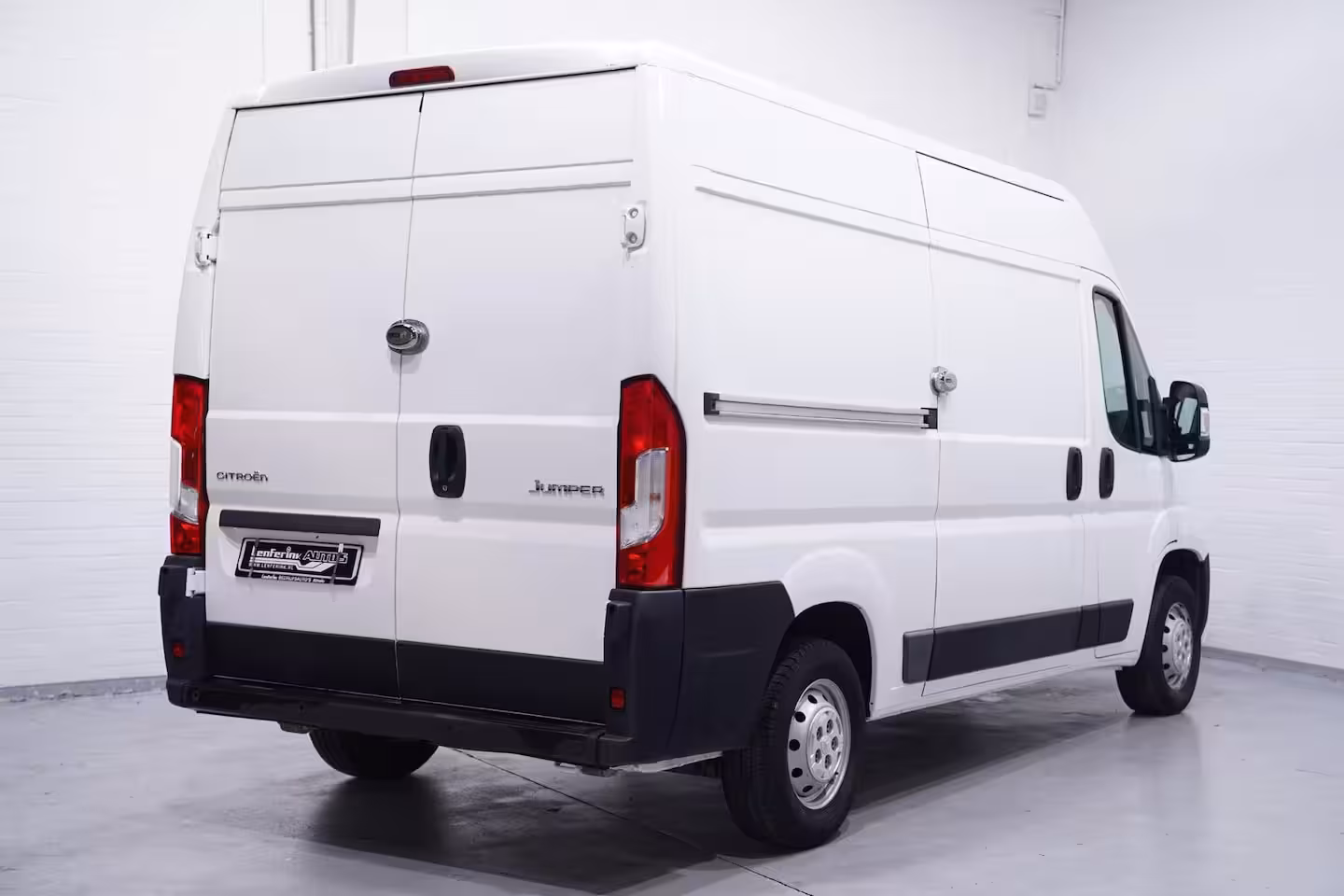 Citroën Jumper 2.0 BlueHDi 130 pk L2H2 Airco Cruise control, PDC achter, Slechts 83 dkm, 3-Zits