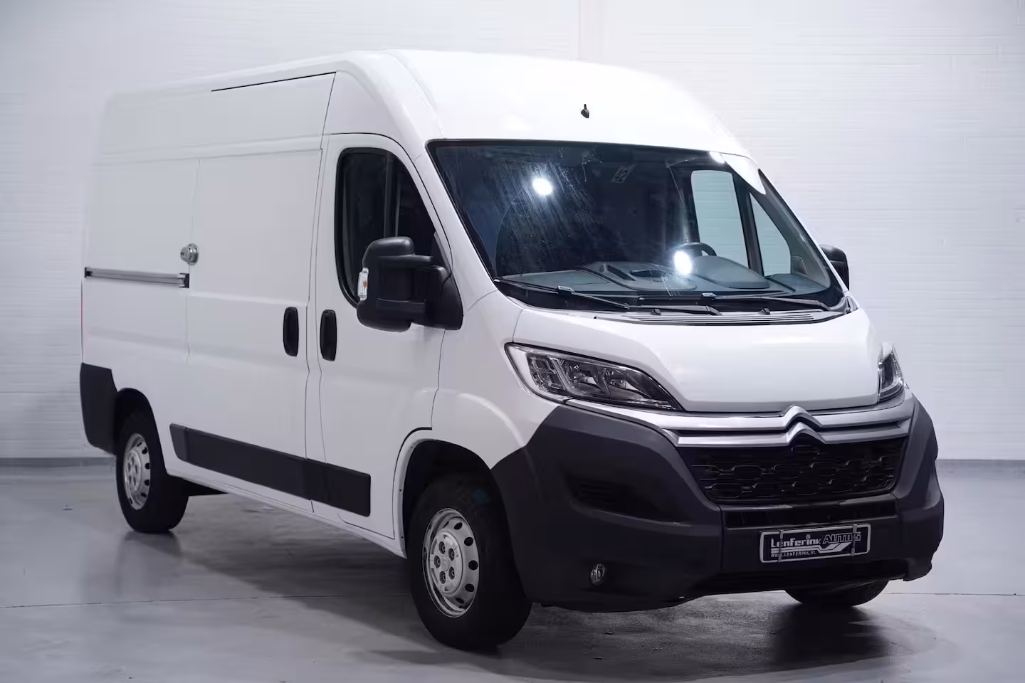 Citroën Jumper 2.0 BlueHDi 130 pk L2H2 Airco Cruise control, PDC achter, Slechts 83 dkm, 3-Zits