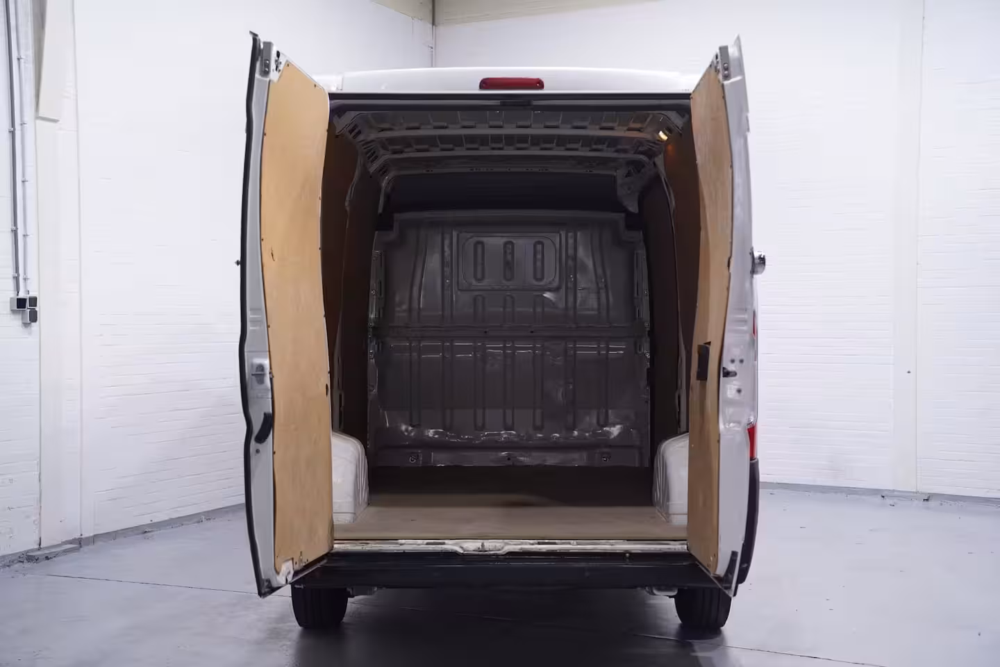 Citroën Jumper 2.0 BlueHDi 130 pk L2H2 Airco Cruise control, PDC achter, Slechts 83 dkm, 3-Zits