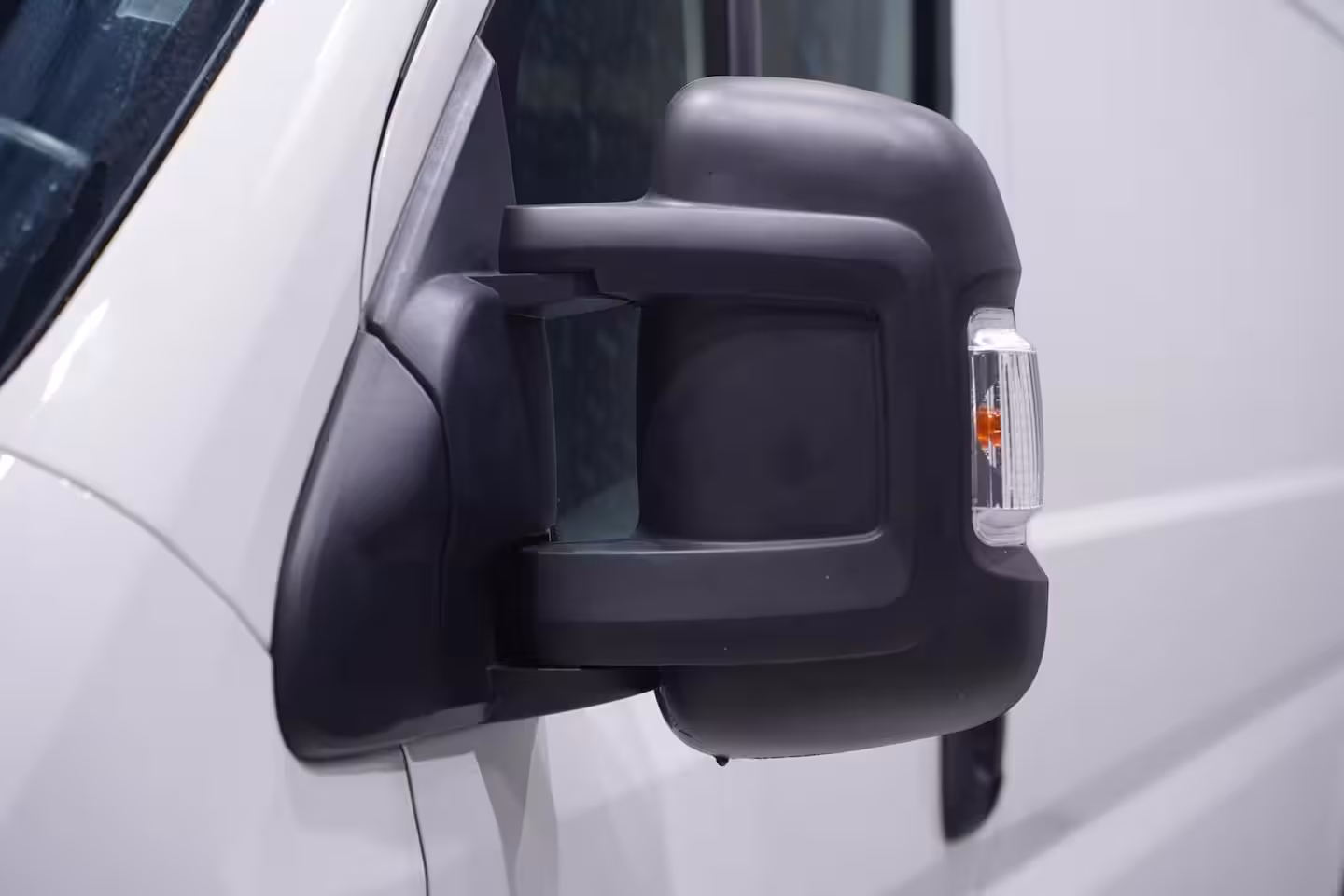 Citroën Jumper 2.0 BlueHDi 130 pk L2H2 Airco Cruise control, PDC achter, Slechts 83 dkm, 3-Zits